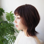 ウィッグを着けた女性