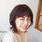 ウィッグを着けた女性