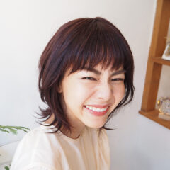 人工毛ウィッグはバレる？自然に見せるための工夫と人毛との違い