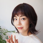 ウィッグを着けた女性