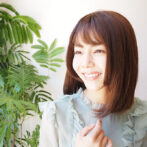 ウィッグを着けた女性