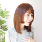 ウィッグを着けた女性