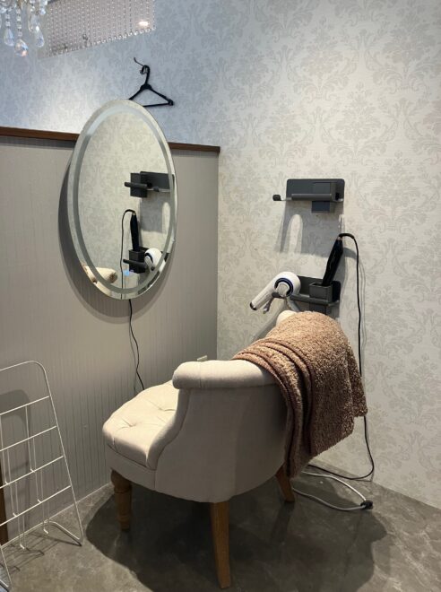 ウィッグ試着スペース