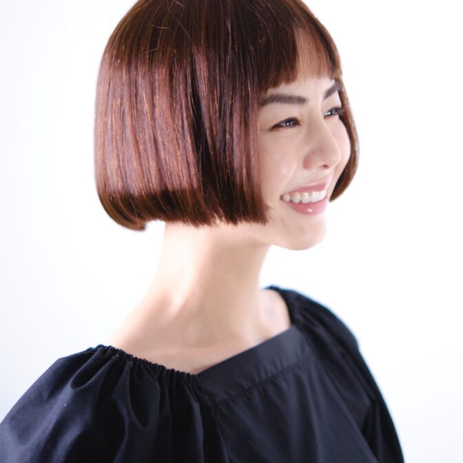 ウィッグを着けた女性