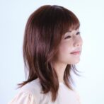 ウィッグを着けた女性